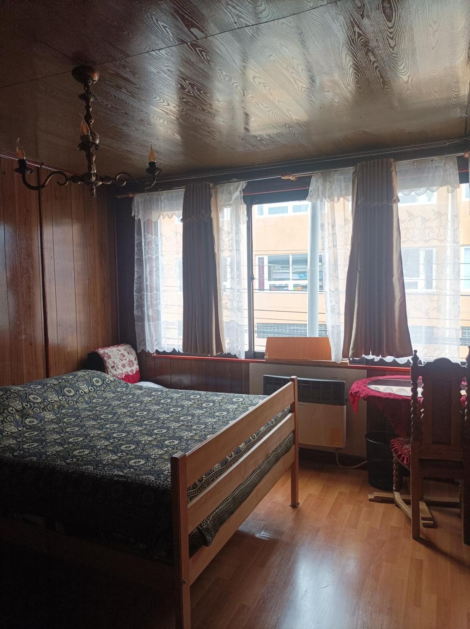Alojamiento Familiar Rey Bed & Breakfast Punta Arenas Luaran gambar
