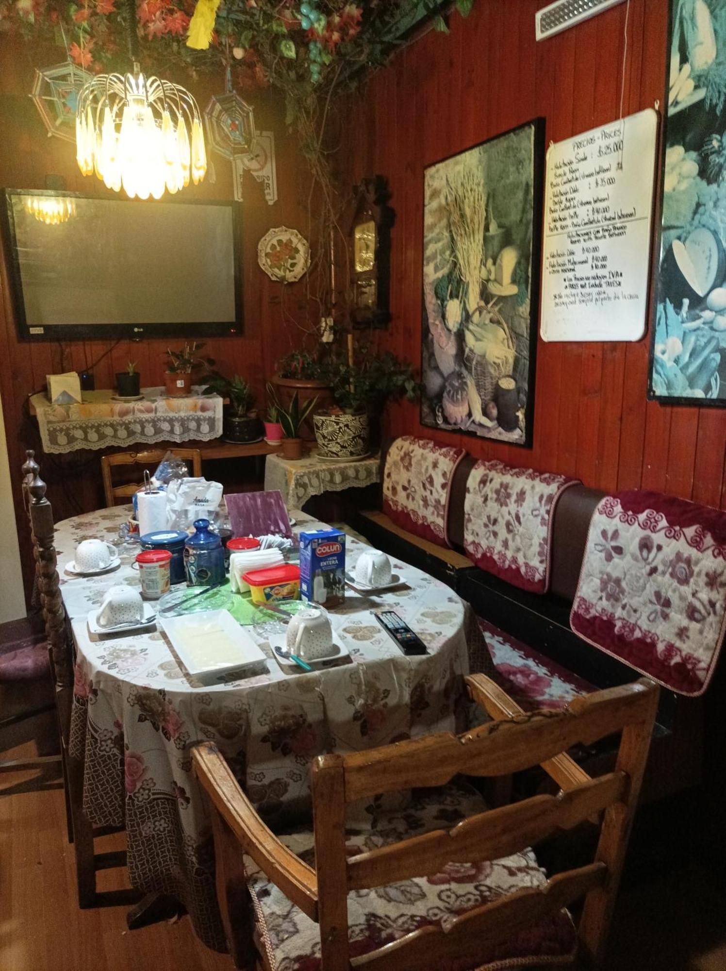 Alojamiento Familiar Rey Bed & Breakfast Punta Arenas Luaran gambar